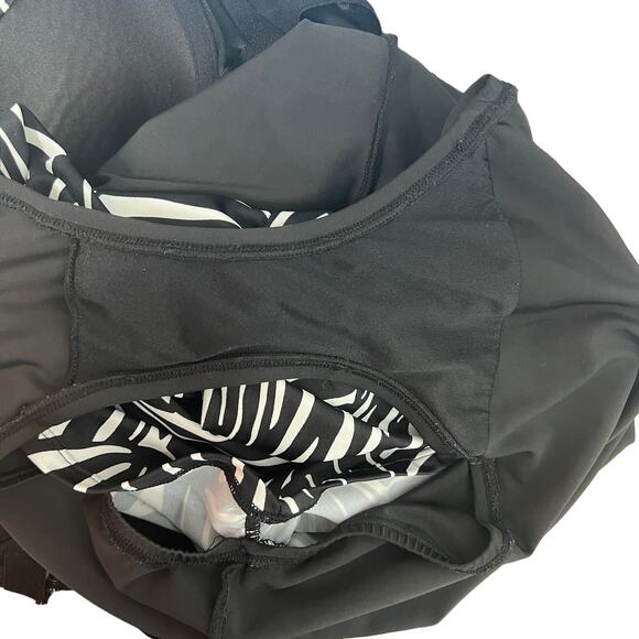 Lane Bryant Black & White Women's Bathing Suit Size 16 Padded Cups - Picture 14 of 16